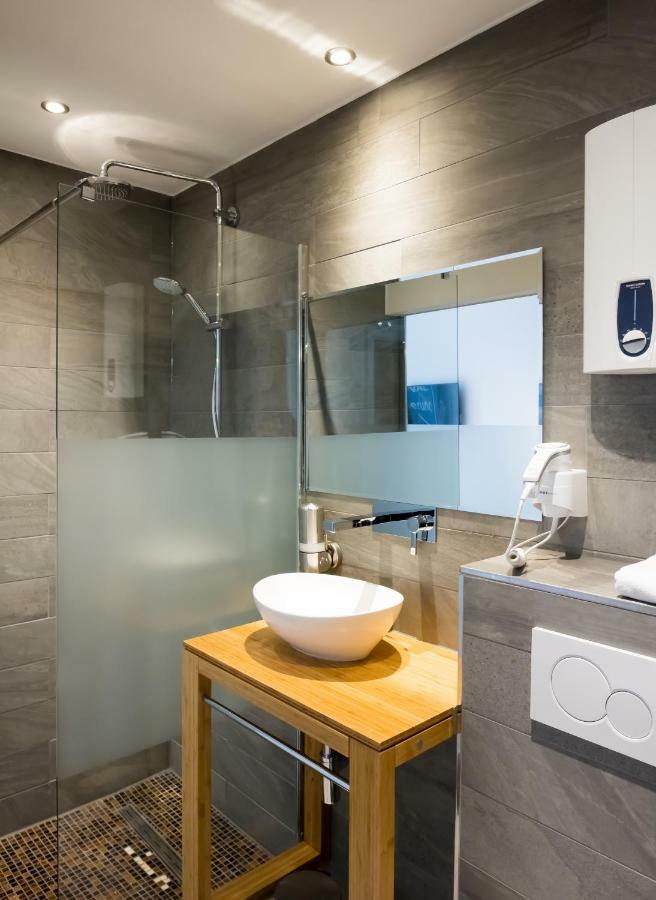 Dingdong Koblenz - City Apartments エクステリア 写真
