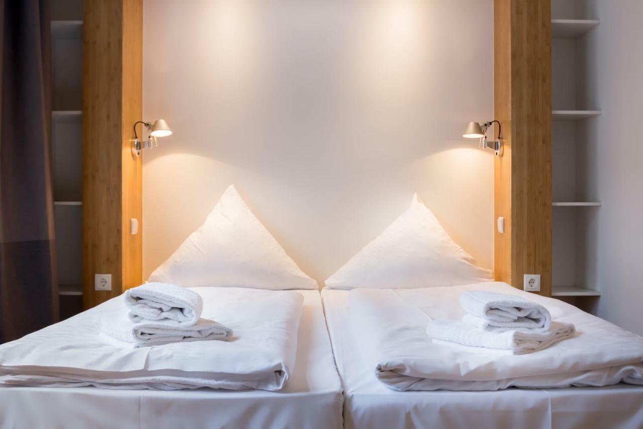Dingdong Koblenz - City Apartments エクステリア 写真