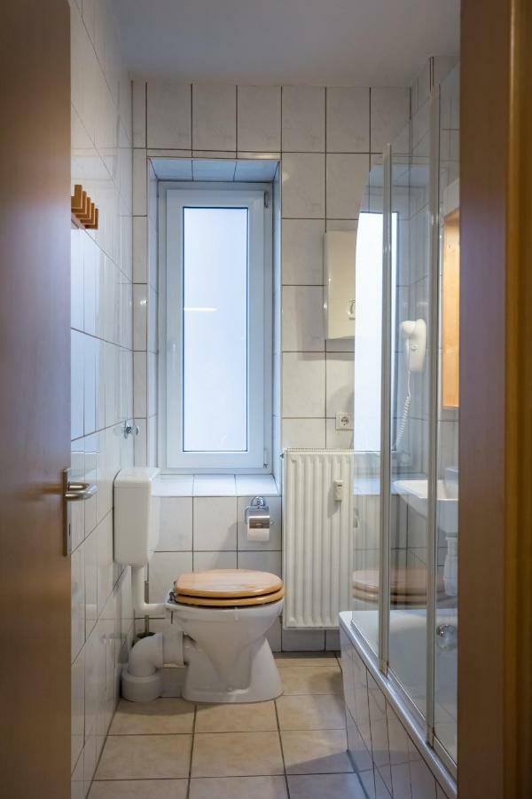 Dingdong Koblenz - City Apartments エクステリア 写真