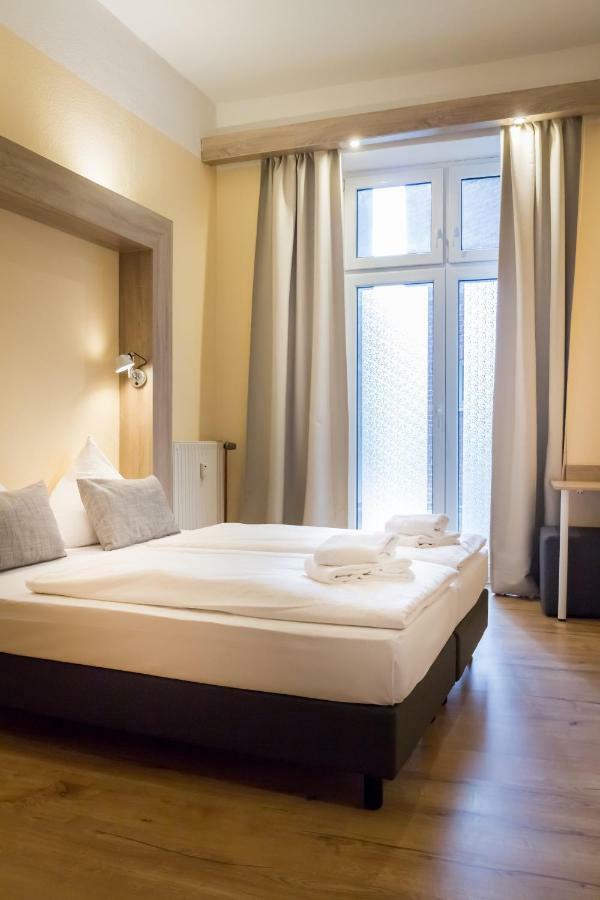 Dingdong Koblenz - City Apartments エクステリア 写真
